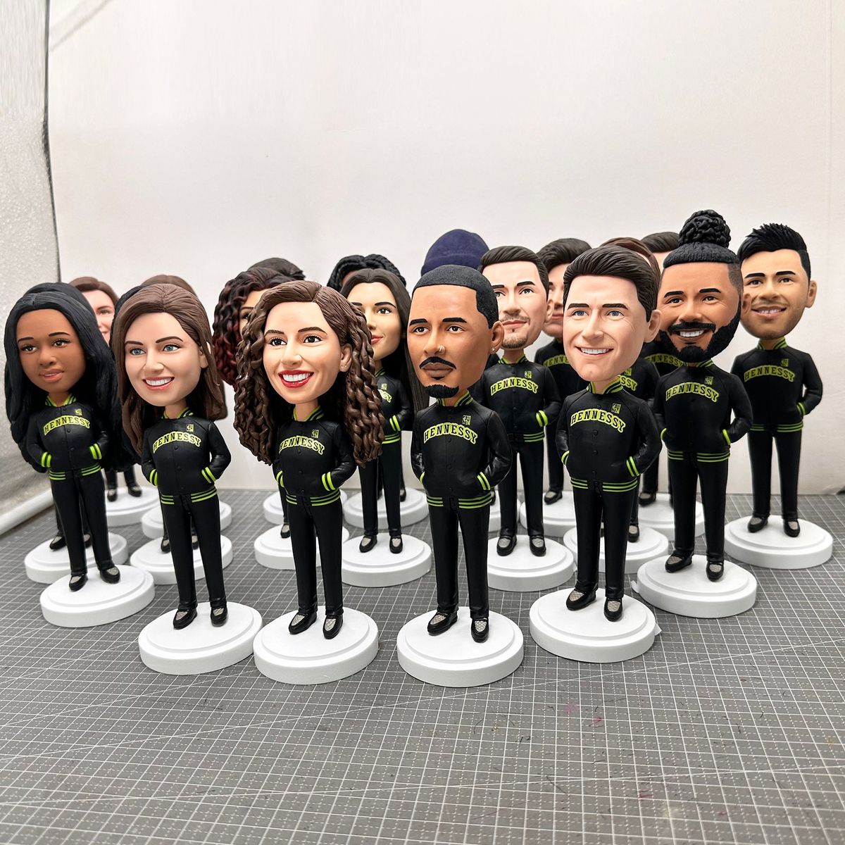Bobble Head Booth Rent in Mahabubnagar for Birthday, Wedding, Corporate Events